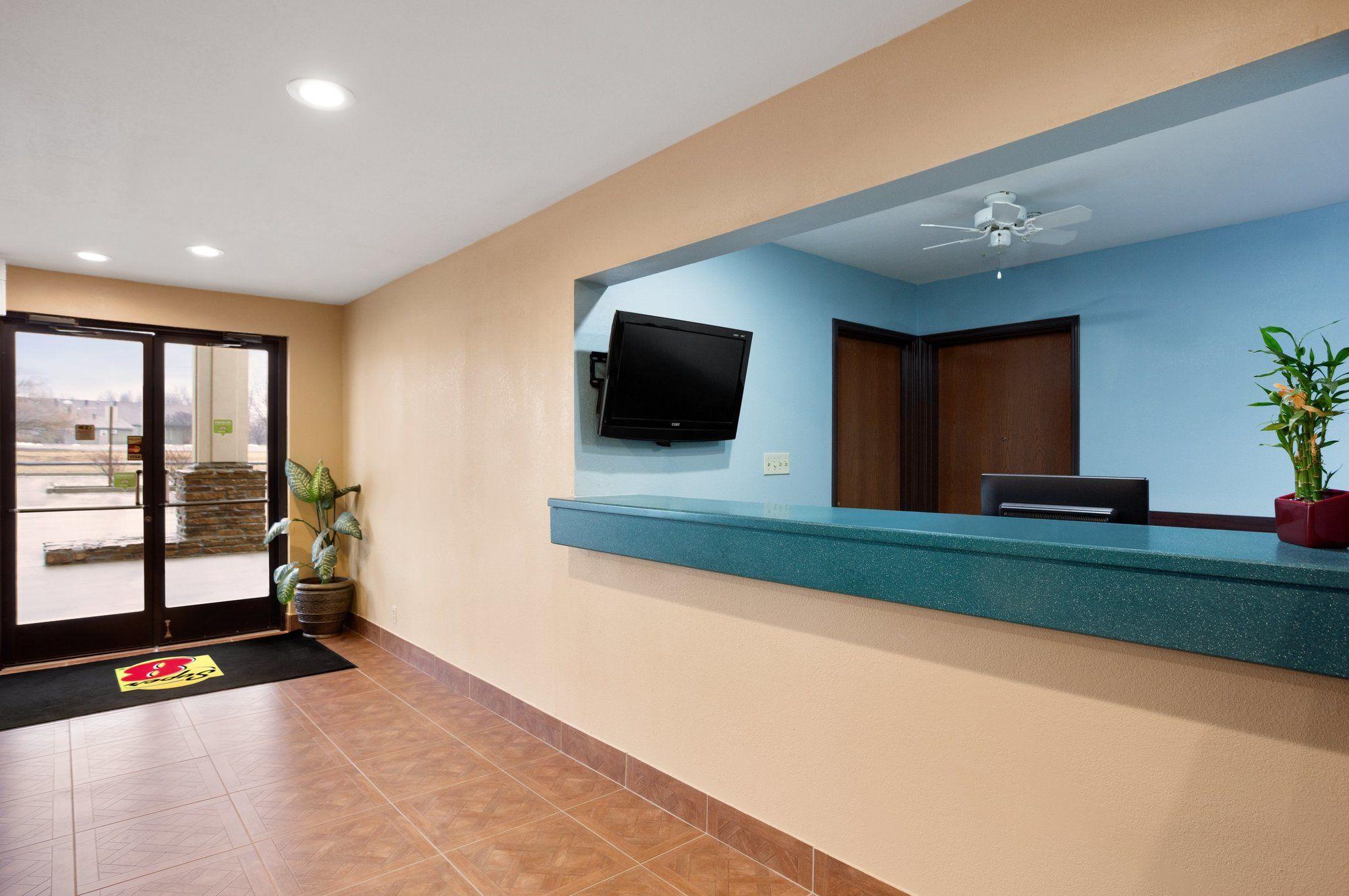 Super 8 By Wyndham Eddyville/Kuttawa Exterior foto